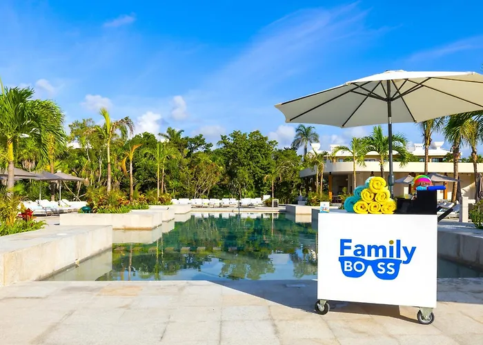 Family Selection At Grand Palladium Kantenah & 5* Akumal