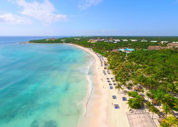 Family Selection At Grand Palladium Kantenah & 5* Akumal