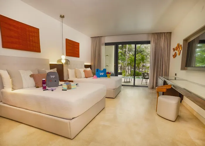 Resort Family Selection At Grand Palladium Kantenah &