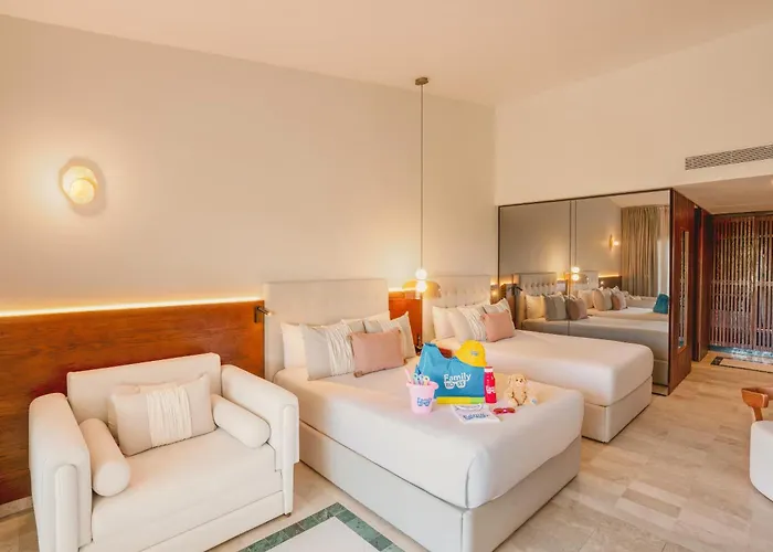 Resort Family Selection At Grand Palladium Kantenah & 5*