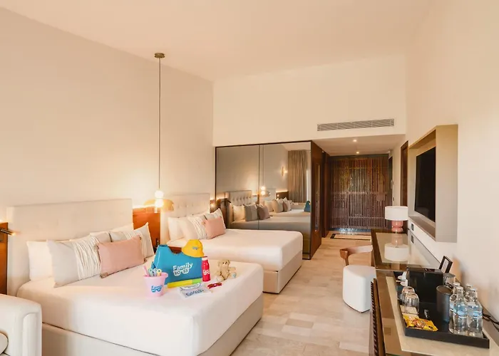 Resort Family Selection At Grand Palladium Kantenah & Akumal